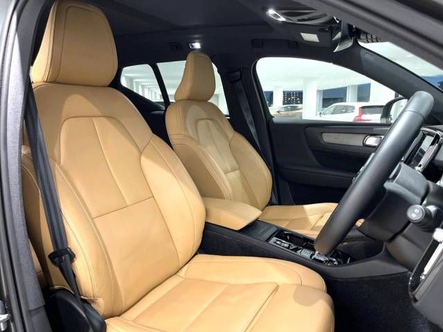Volvo XC40 2019-04 188490-10