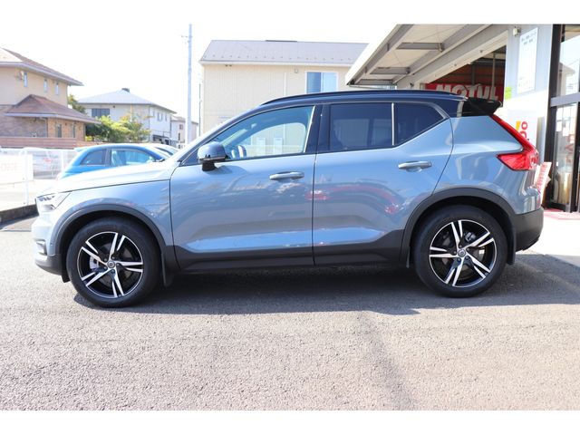 Volvo XC40 2021-11 16221-4