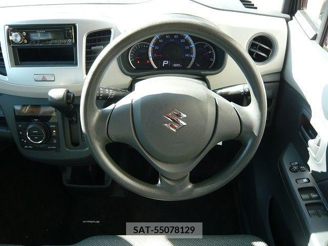 Suzuki WAGON R 2015-10 372117-11