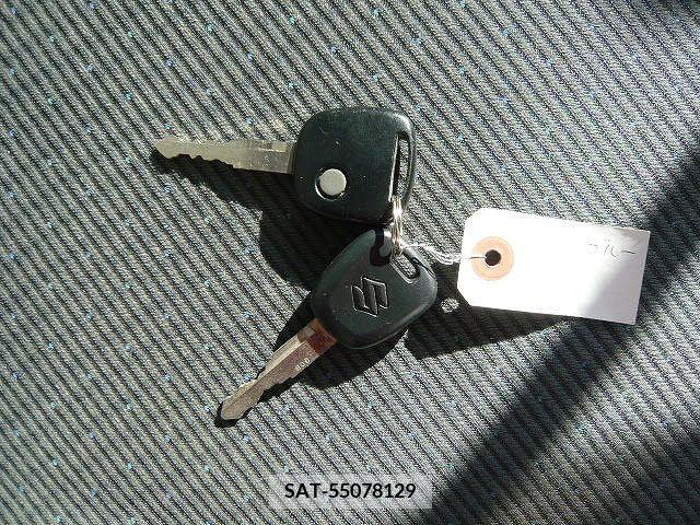 Suzuki WAGON R 2015-10 372117-27