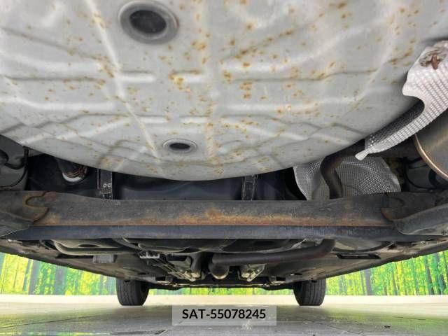 Nissan NOTE 2013-01 327635-19