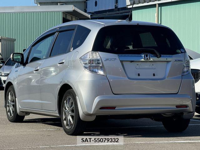 Honda FIT HYBRID 2013-03 348492-7