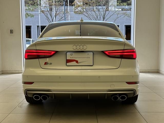 Audi S3 2017-08 15565-3