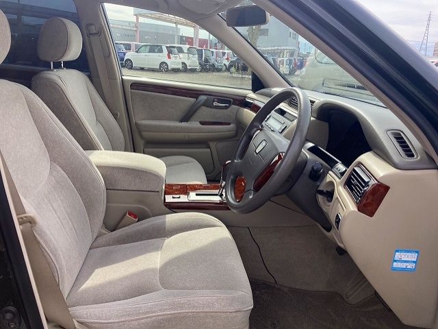 Toyota CROWN SEDAN 2001-09 194112-12