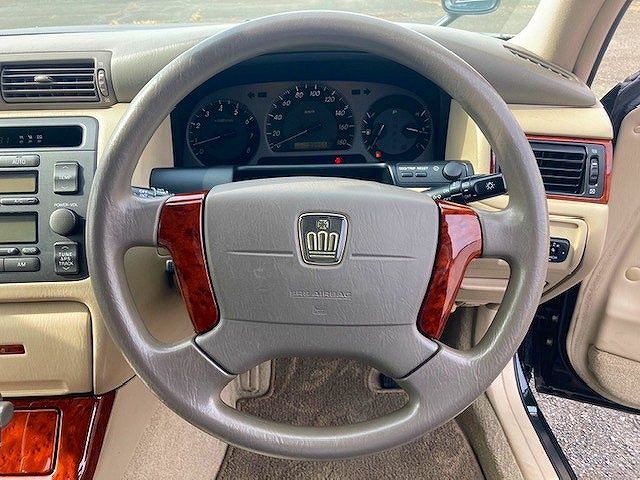Toyota CROWN SEDAN 2001-09 194112-13