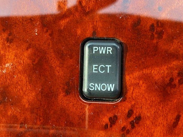 Toyota CROWN SEDAN 2001-09 194112-14