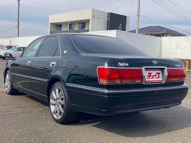Toyota CROWN SEDAN 2001-09 194112-8