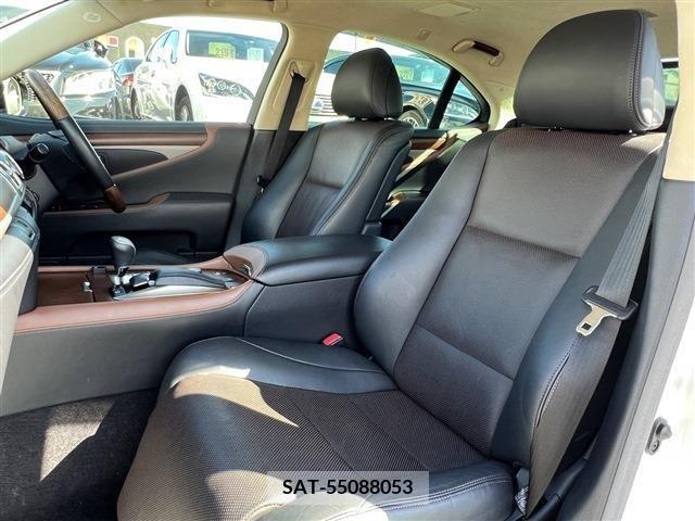 Lexus LS 2013-12 201225-18