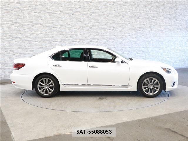 Lexus LS 2013-12 201225-6