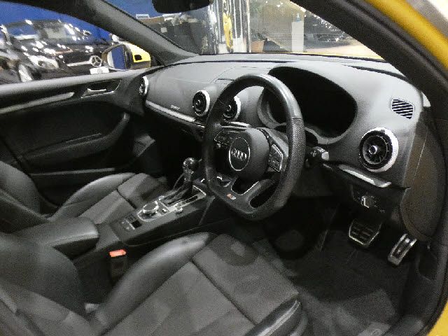Audi A3 2018-01 19019-11