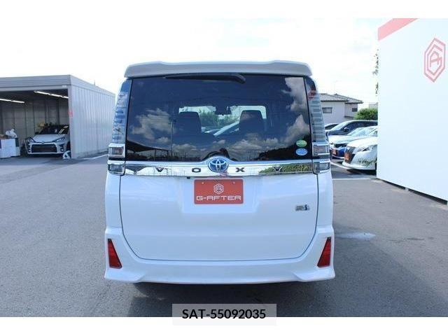 Toyota VOXY HYBRID 2017-10 370609-8