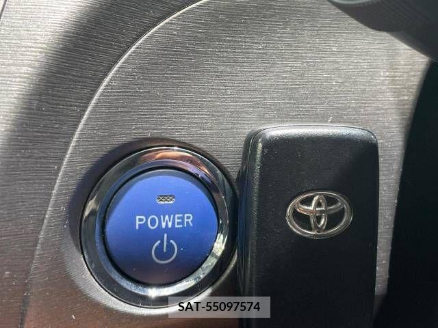 Toyota PRIUS 2012-05 282435-5