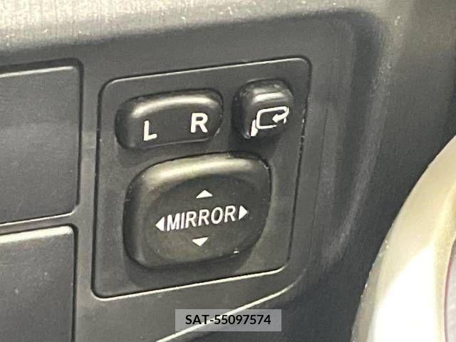 Toyota PRIUS 2012-05 282435-7