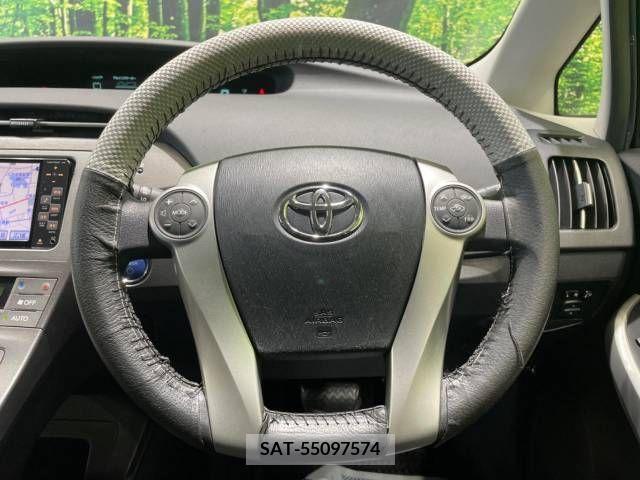 Toyota PRIUS 2012-05 282435-11