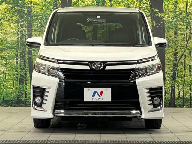 Toyota VOXY 2014-03 16818-14