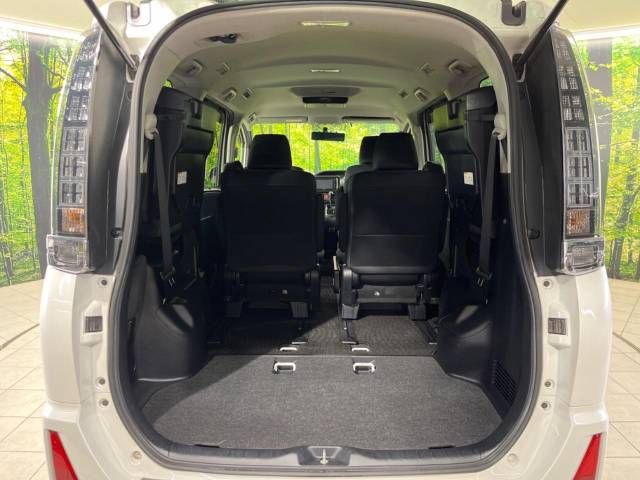 Toyota VOXY 2014-03 16818-10