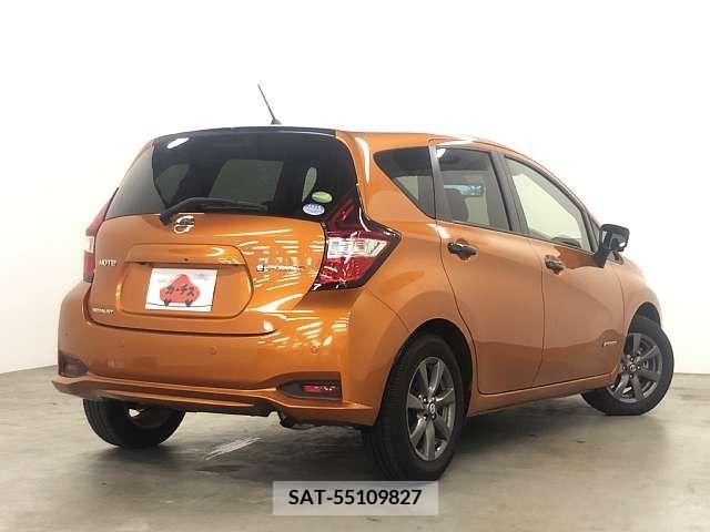 Nissan NOTE 2017-09 392913-2