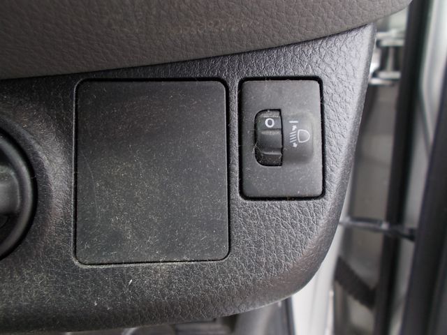 Toyota VITZ 2014-10 19547-13