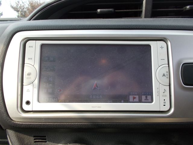 Toyota VITZ 2014-10 19547-9