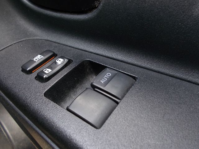 Toyota VITZ 2014-10 19547-14