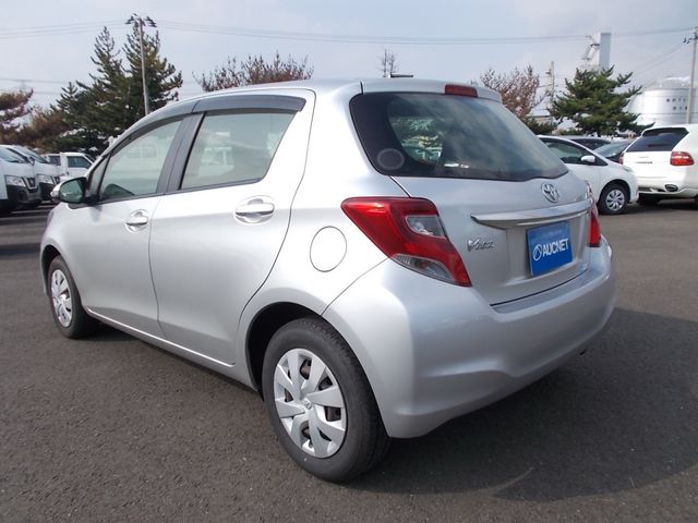 Toyota VITZ 2014-10 19547-2