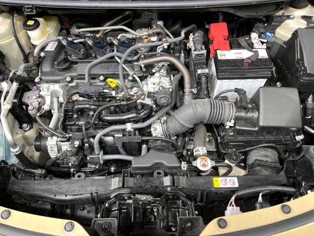 Toyota YARIS CROSS 2023-03 195027-18