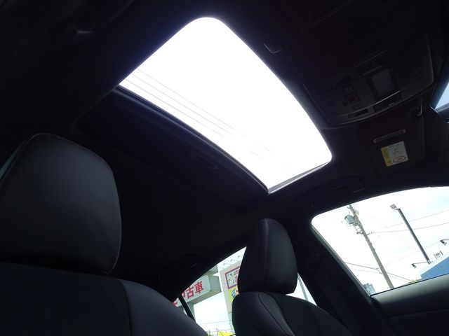 Lexus IS 2023-03 6516-11