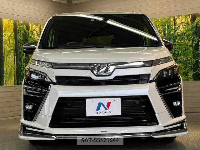 Toyota VOXY 2019-06 332166-15