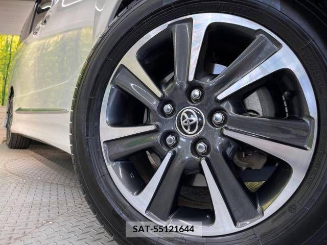 Toyota VOXY 2019-06 332166-14