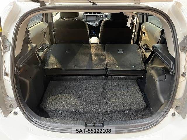 Toyota AQUA 2012-06 209451-19