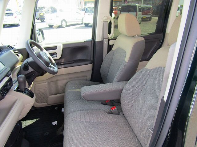 Honda N BOX 2019-06 8336-18