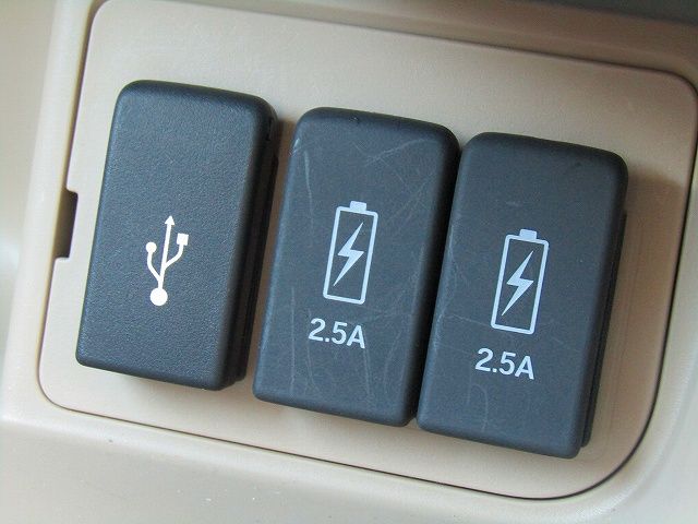 Honda N BOX 2019-06 8336-16
