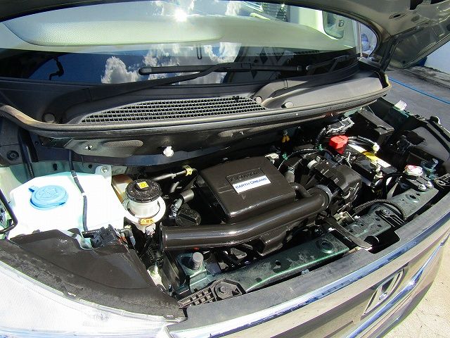 Honda N BOX 2019-06 8336-27
