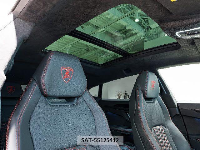 Lamborghini URUS 2023-02 321264-13