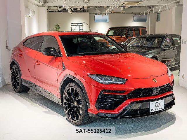 Lamborghini URUS 2023-02 321264-3