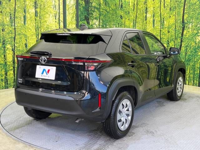 Toyota YARIS CROSS 2023-03 195034-17