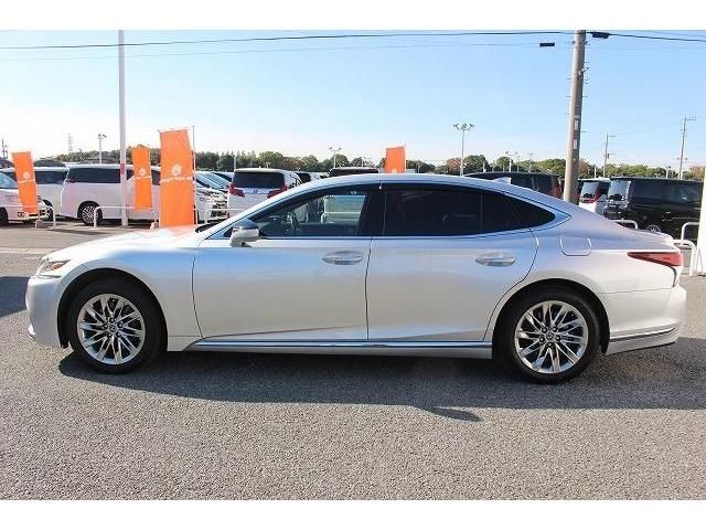 Lexus LS 2018-05 193127-6