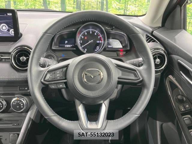 Mazda DEMIO 2019-04 245211-11