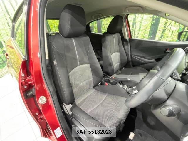Mazda DEMIO 2019-04 245211-8