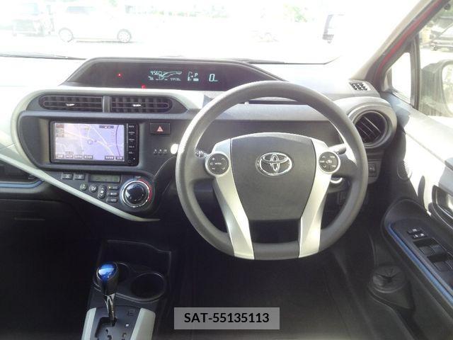 Toyota AQUA 2014-10 260190-11