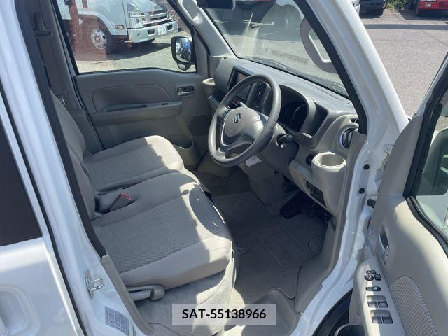 Suzuki EVERY WAGON 2016-12 269335-17