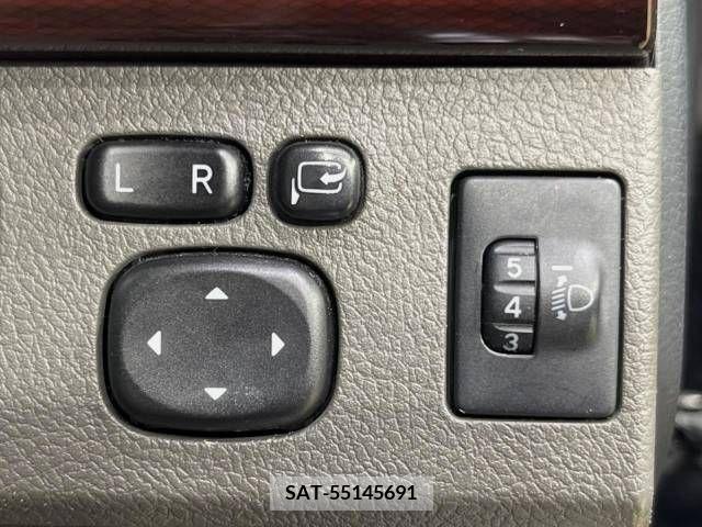 Toyota MARK X 2012-04 251276-4