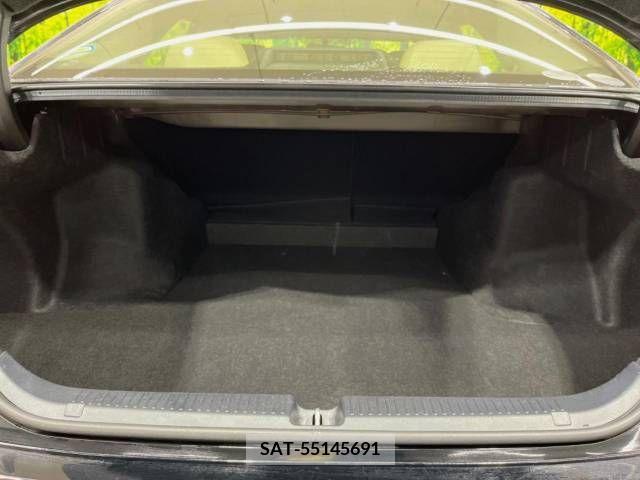 Toyota MARK X 2012-04 251276-10