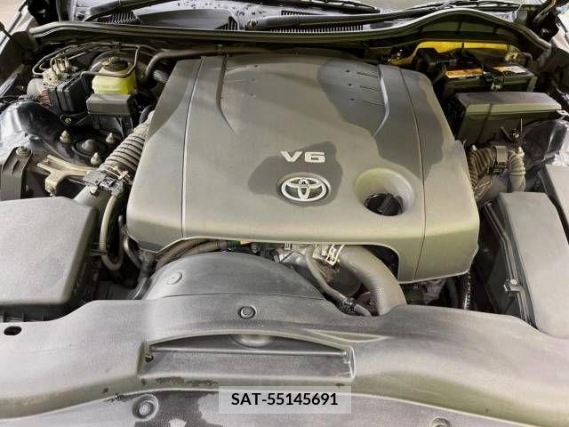 Toyota MARK X 2012-04 251276-18
