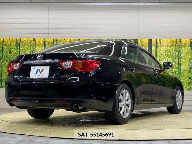 Toyota MARK X 2012-04 251276-17