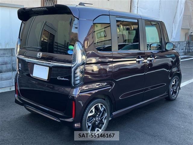 Honda N BOX CUSTOM 2017-08 207222-1