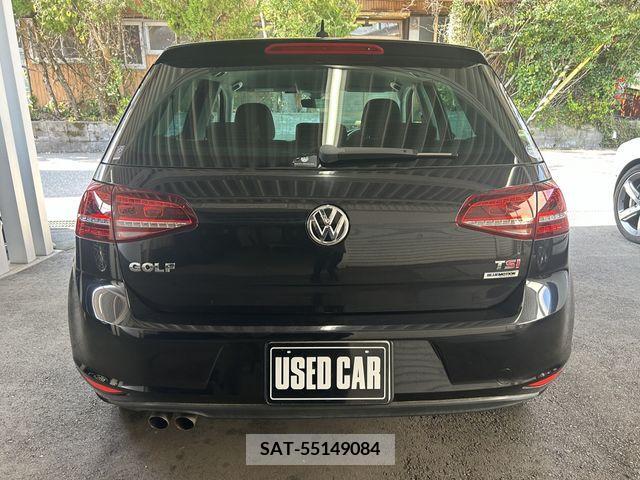 VolksWagen GOLF 2017-04 242417-5