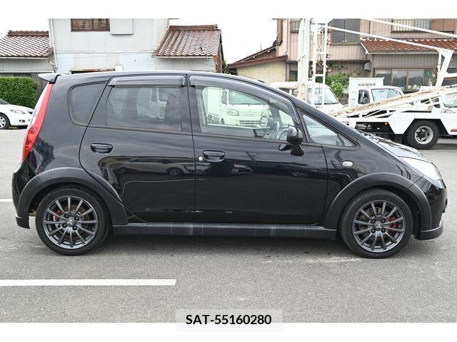 Mitsubishi COLT 2011-10 384063-4