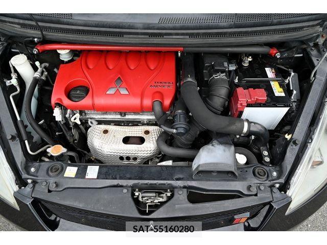 Mitsubishi COLT 2011-10 384063-17