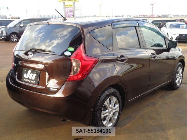 Nissan NOTE 2015-03 372283-2